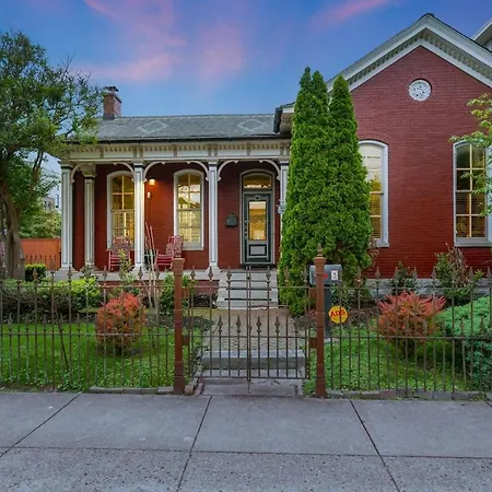 Germantown Old Grand House Villa